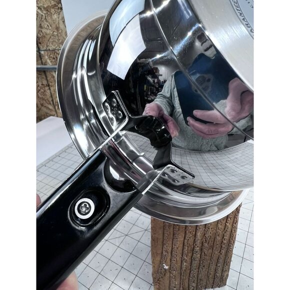 NEW Nutri-Stahl 1.5 Qt Stainless Steel Saucepan With Handle & 24-Element Base - Picture 4 of 8